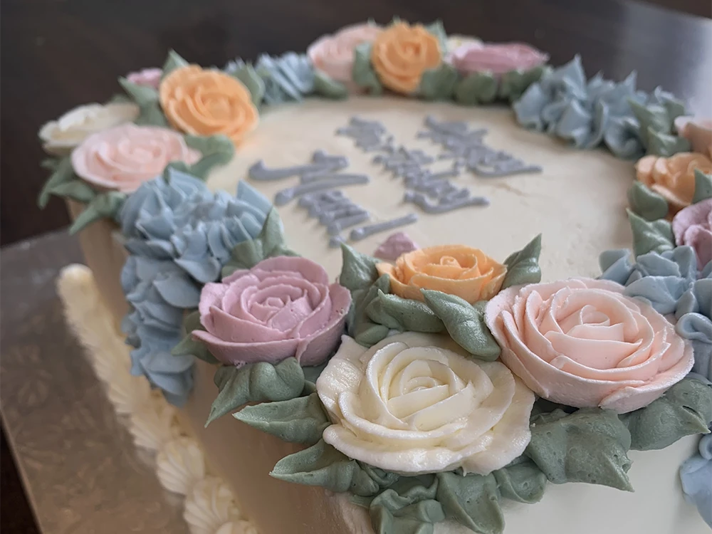 Custom cakes at Unger's Market