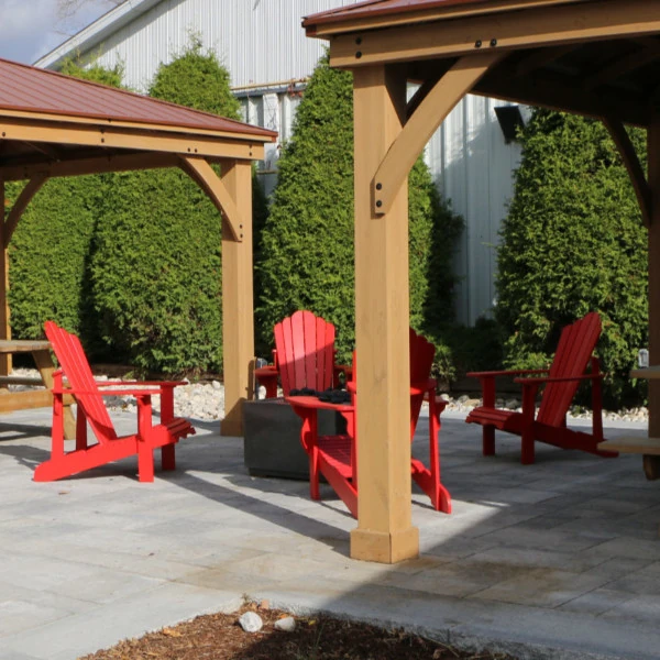 Ungers Farmers Market - our store - outside patio